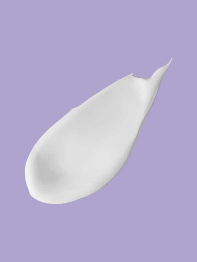 Crème hydratante cosmétique blanche